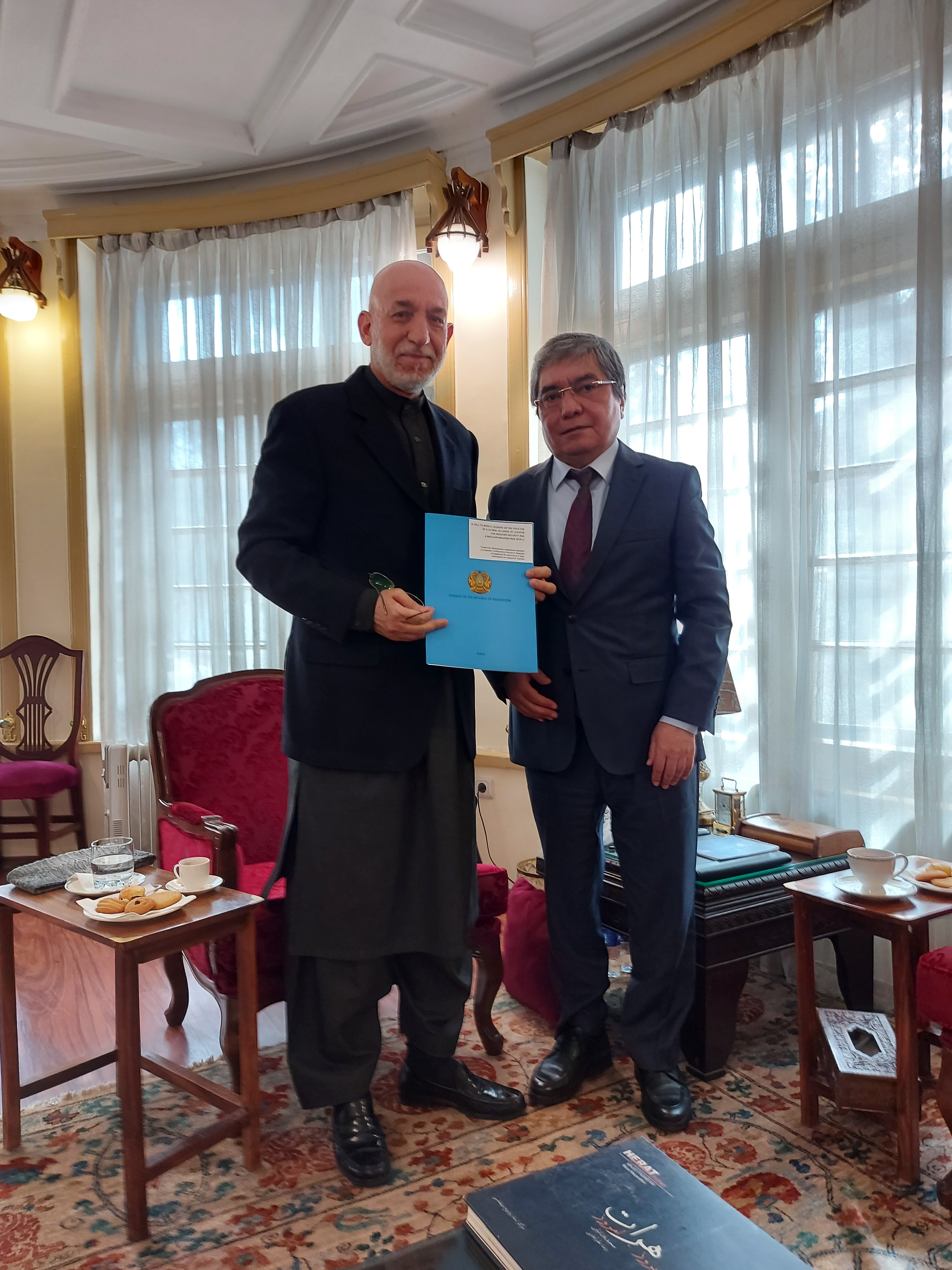 Экс-Президент Афганистана поддержал казахстанскую инициативу