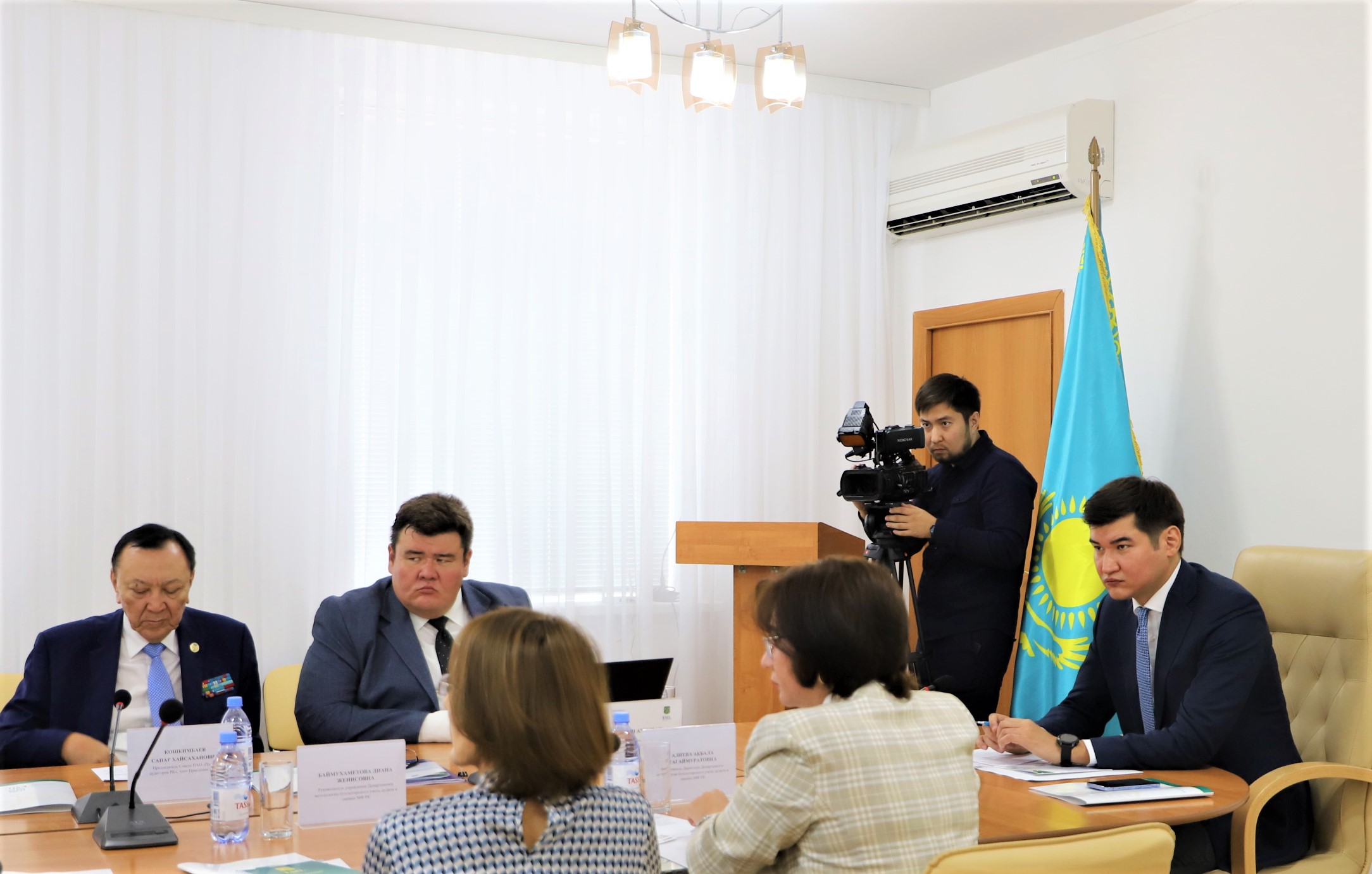 Круглый стол на тему: «Профессиональный совет по аудиторской деятельности: казахстанские реалии независимого надзора и потребности рынка аудита»