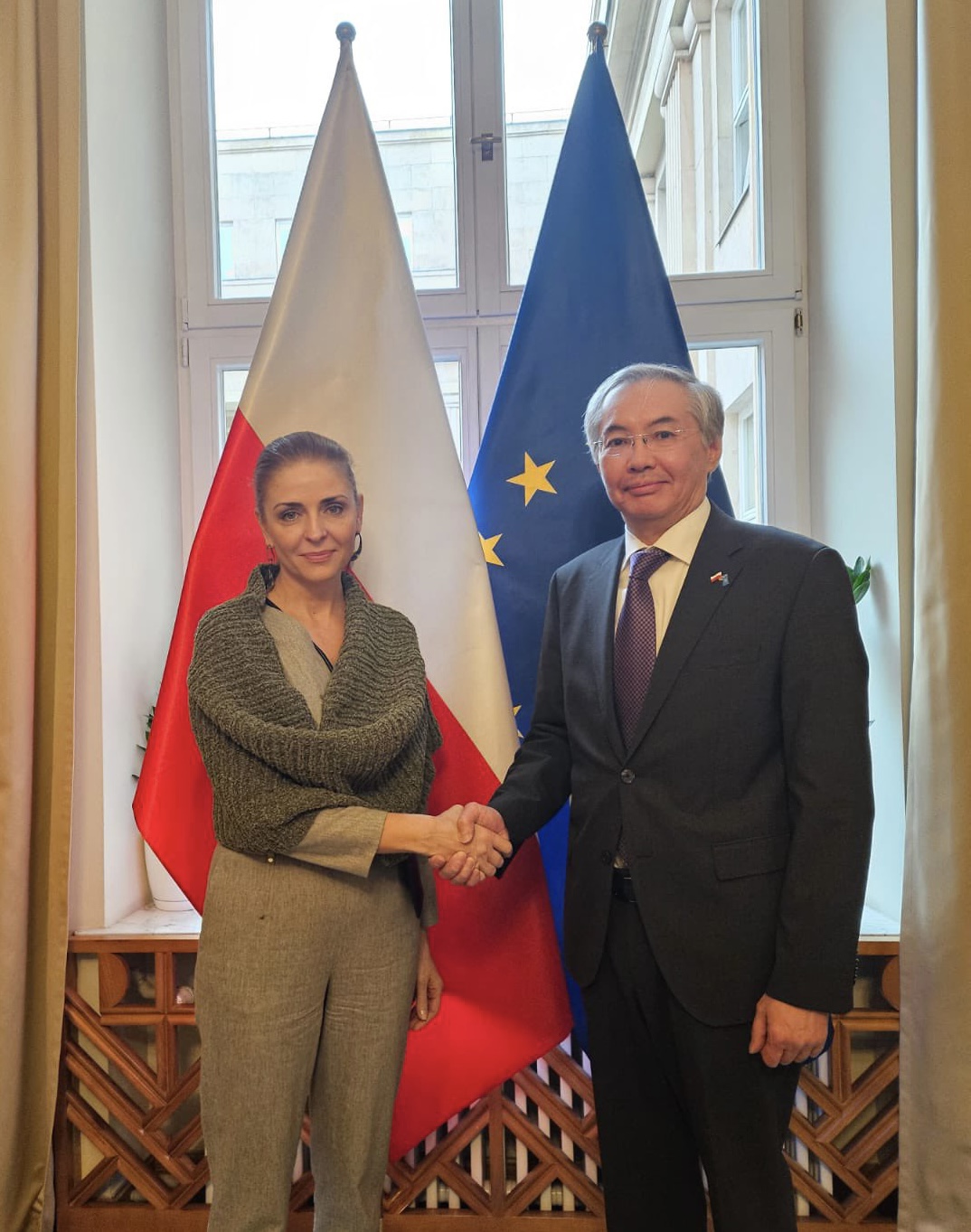 Сотрудничество в сфере образования между Казахстаном и Польшей были обсуждены в Варшаве   