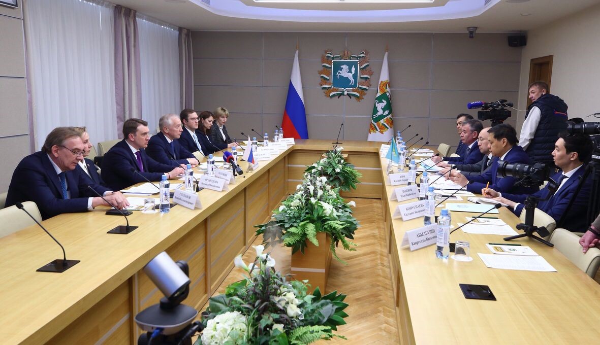 Посол РК в РФ Д.Абаев посетил Томскую область