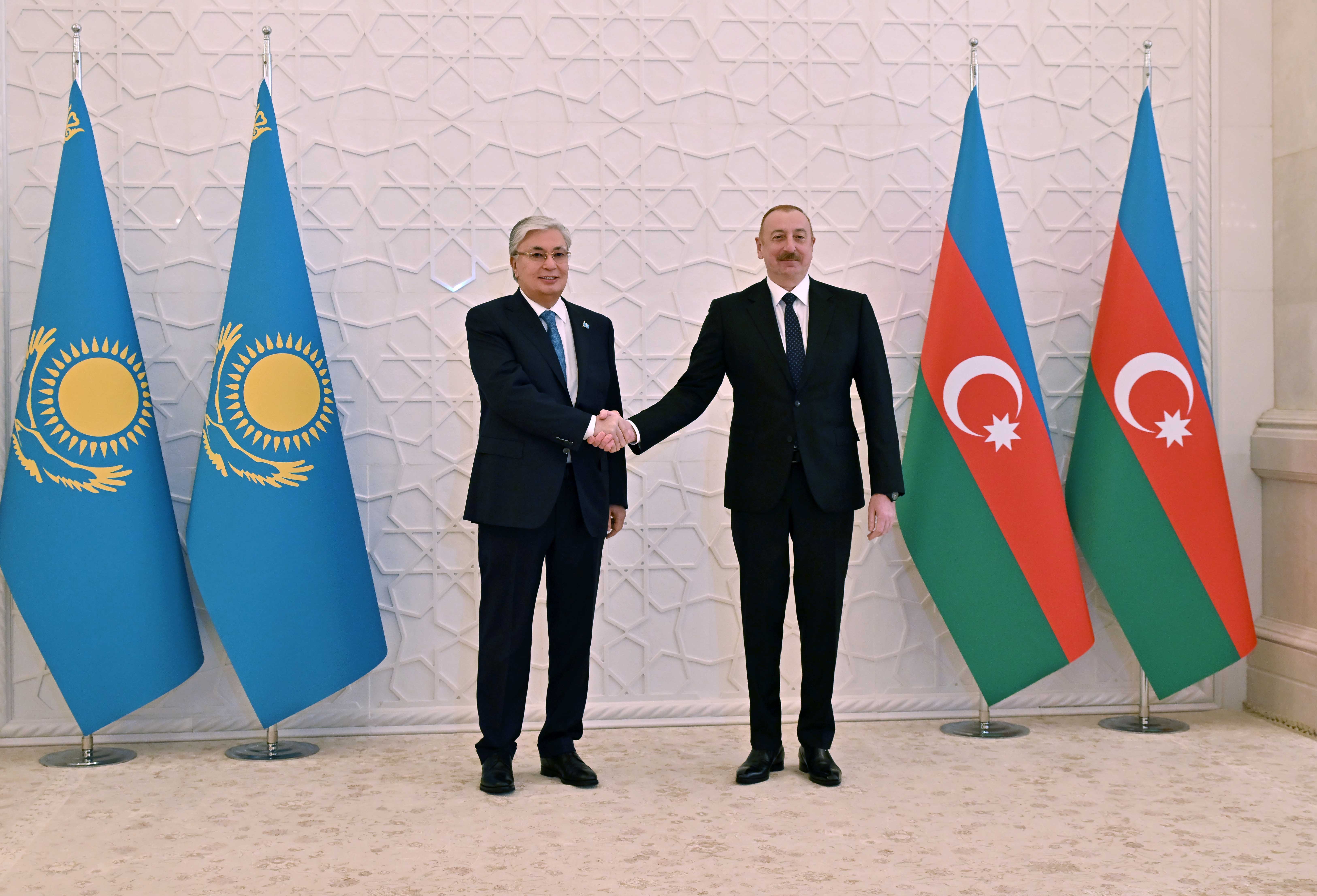 Президент Алиев: главы МИД Азербайджана и Армении могут встретиться в Казахстане