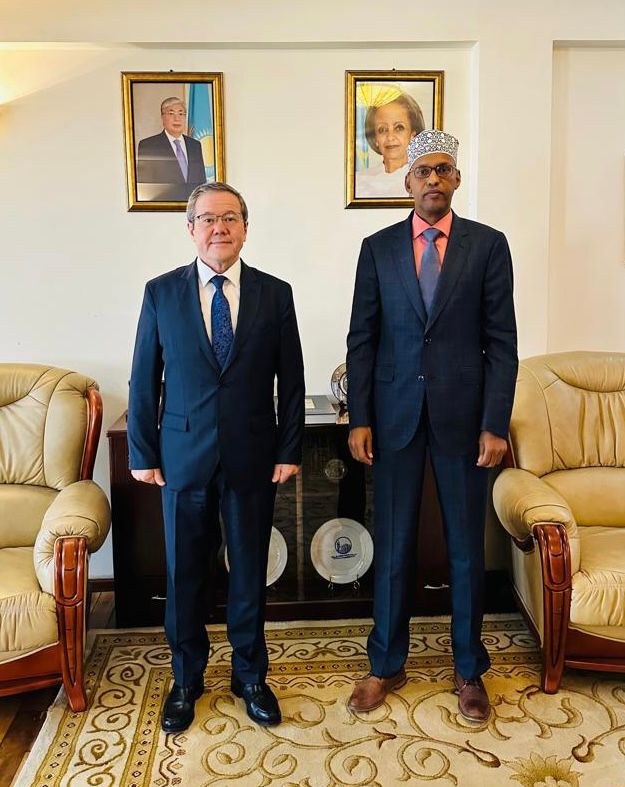 Посол Казахстана встретился с Послом Сомали