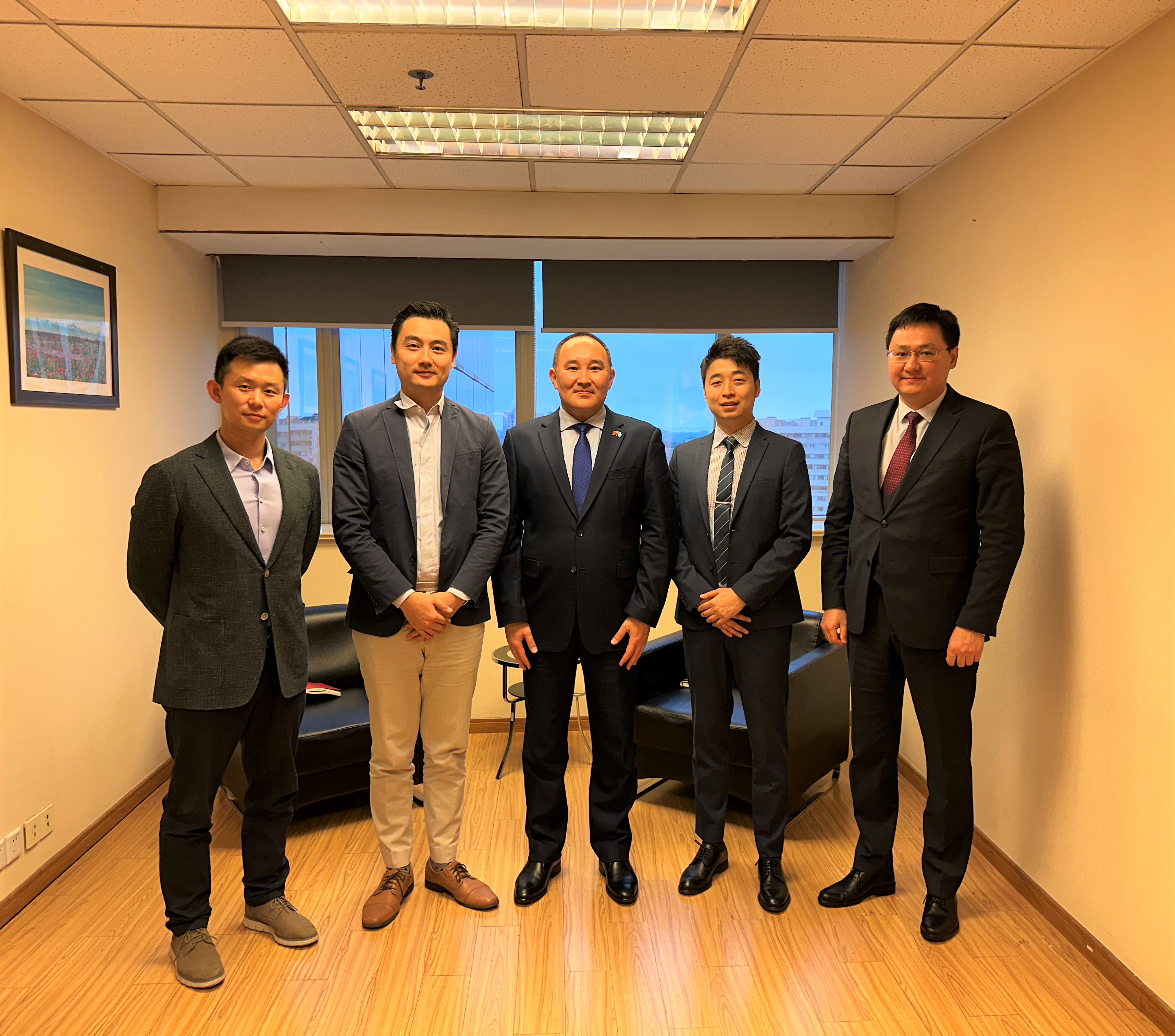 Генеральный консул Казахстана в Шанхае провел встречу с руководством корпорации «Ant Group»