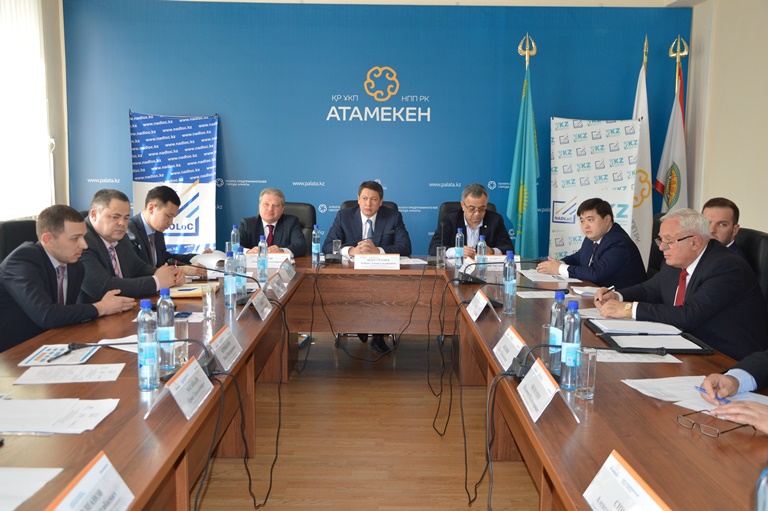ҚАЗАҚСТАННЫҢ ИНДУСТРИЯ АЛЫПТАРЫ ОТАНДЫҚ ӨНІМДЕРДІ САТЫП АЛА БАСТАЙДЫ