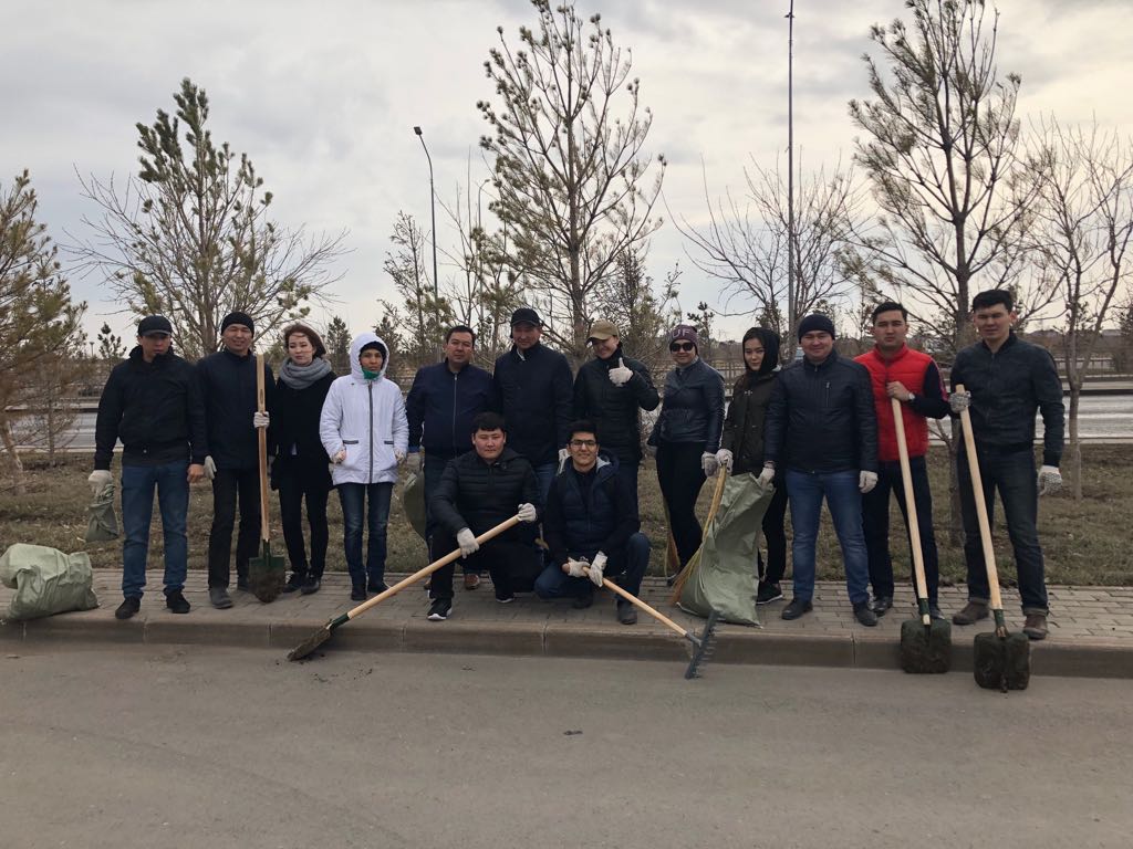 Employees of the committee on state material reserves of the ministry of defense and aerospace industry of the republic of kazakhstan participated in citywide community work day