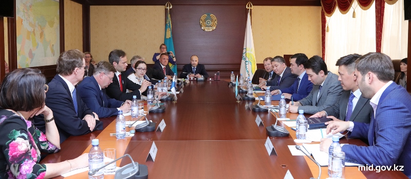 ЖЕҢІС ҚАСЫМБЕК ФИНЛЯНДИЯЛЫҚ ӘРІПТЕСІН ҚАБЫЛДАДЫ
