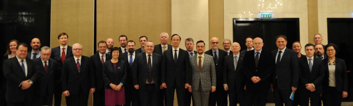 ​Қазақстан Сыртқы істер министрі Еуропалық Одақ елшілерімен ынтымақтастық жоспарларын талқылады