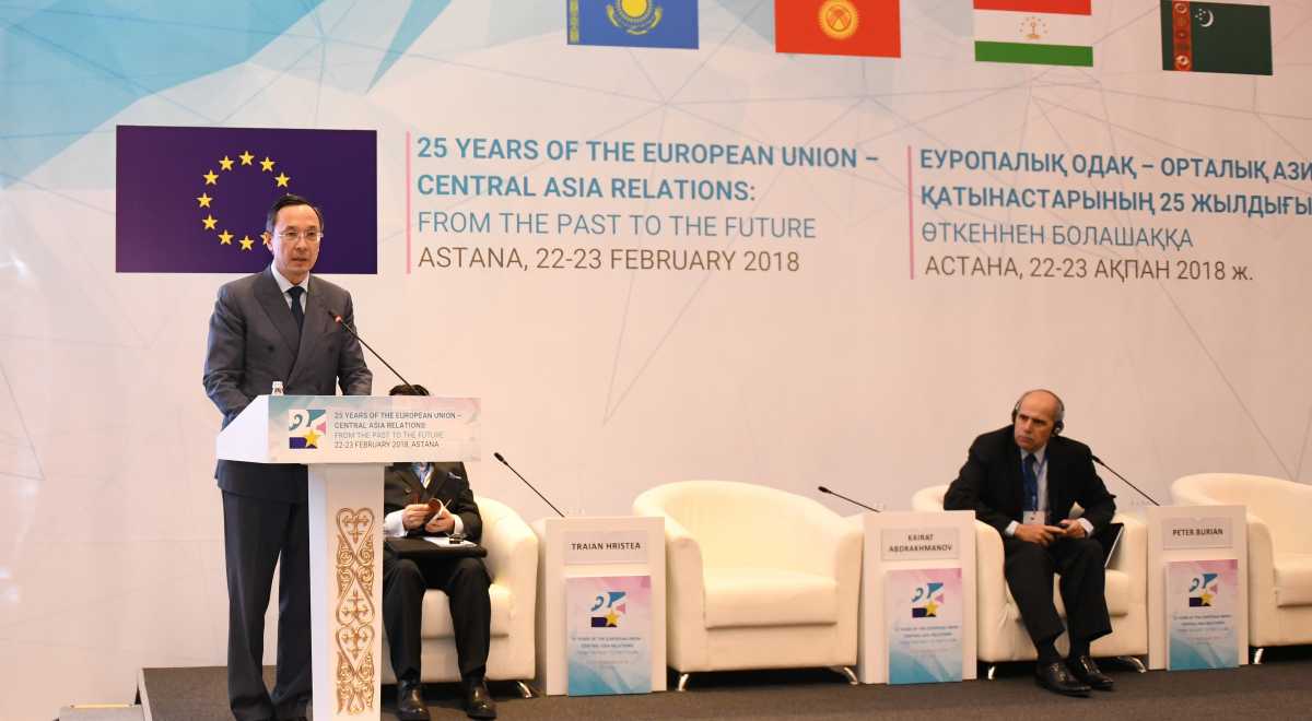 Қ. Әбдірахманов: Елбасының Қазақстан халықына Жолдауы және еліміздегі іске асырылып жатқан жаңғырту үрдістері Еуропалық Одақпен ынтымақтастықтың жаңа мүмкіндіктерін ашуда К. Абдрахманов: Акценты Послания Президента народу Казахстана и проводимая модернизация открывают новые горизонты сотрудничества с Европейским Союзом 