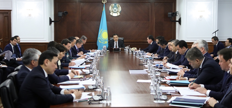 ҚАЗАҚСТАН РЕСПУБЛИКАСЫНЫҢ ҮКІМЕТІ ТЕХНИКАЛЫҚ РЕТТЕУ ЖҮЙЕСІН ЖЕТІЛДІРУ ШАРАЛАРЫН ҚАРАДЫ