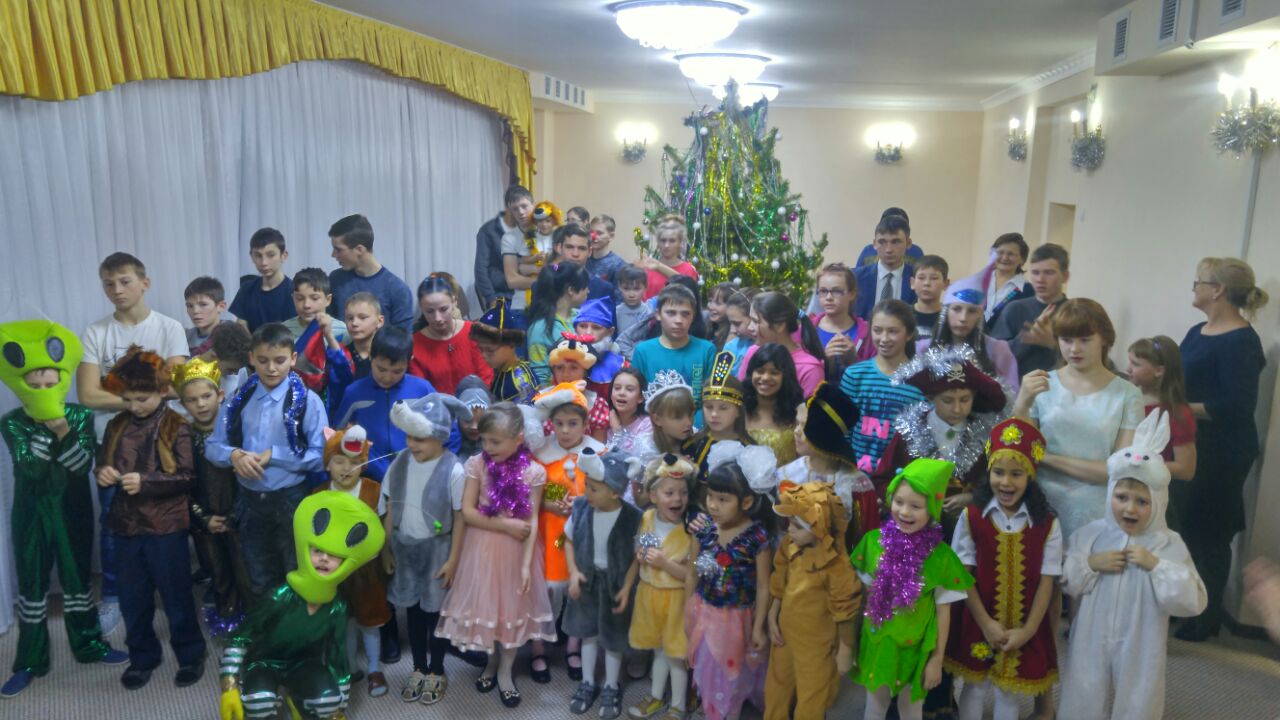 АҚКӨЛ ҚАЛАСЫНДАҒЫ БАЛАЛАР ҮЙІНІҢ ТӘРБИЕЛЕНУШІЛЕРІ ҮШІН ЖАҢА ЖЫЛДЫҚ МЕРЕКЕ ҰЙЫМДАСТЫРЫЛДЫ