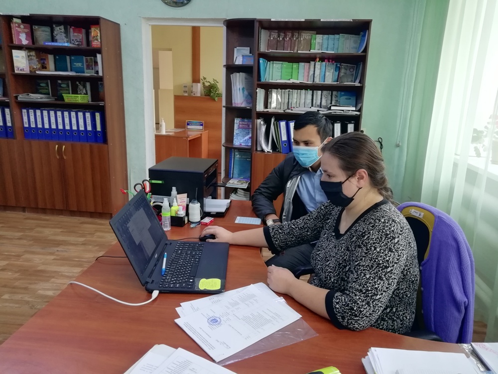 Б.Майлин архивистерімен әдістемелік және тәжірибелік көмек