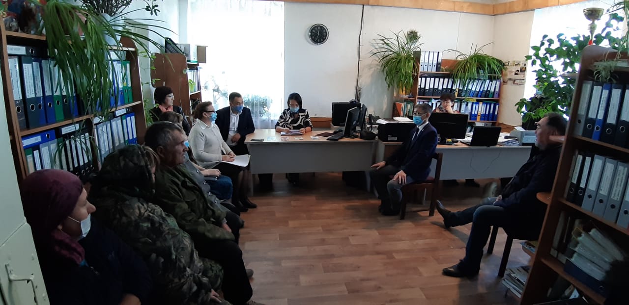 Әлеуметтік әріптестік, әлеуметтік және еңбек қатынастарын реттеу жөніндегі комиссияның кезектен тыс отырысы өткізілді
