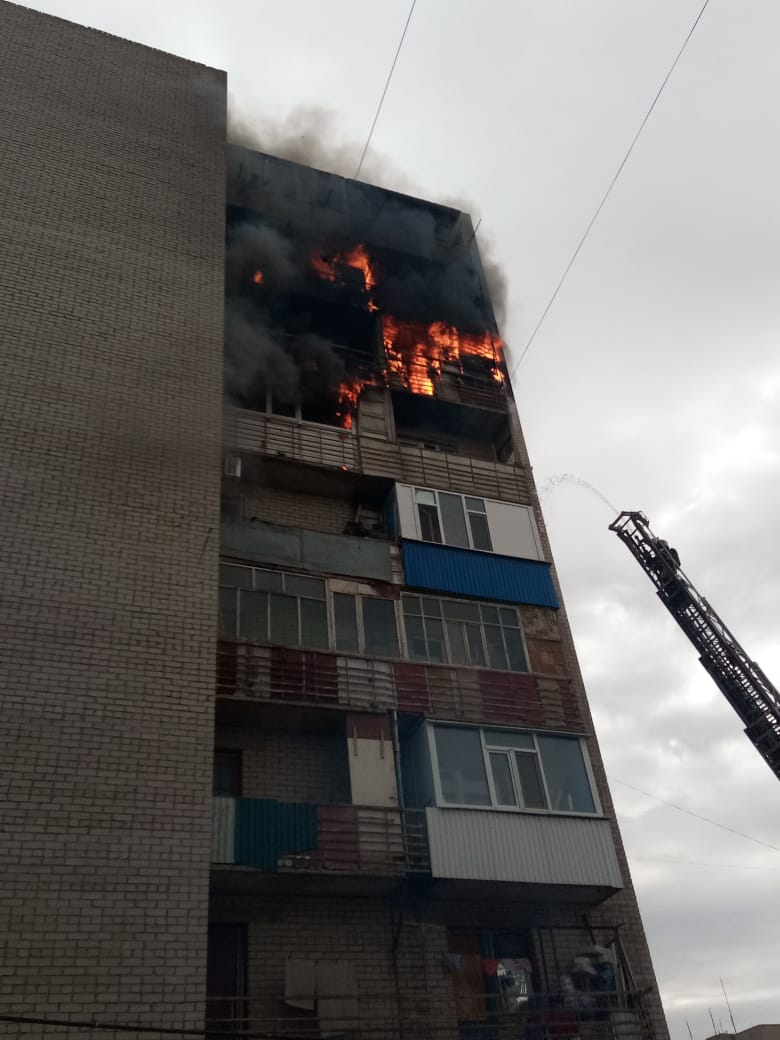 Ақтөбеде өрт сөндірушілер 85 адамды өрттен құтқарып қалды