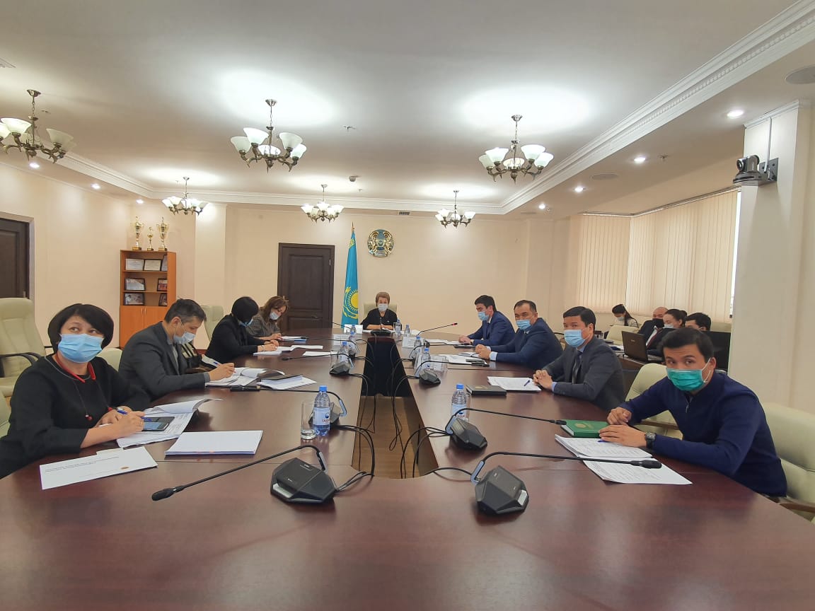 Основные направления реформирования здравоохранения обсудили на Общественных слушаниях МЗ РК