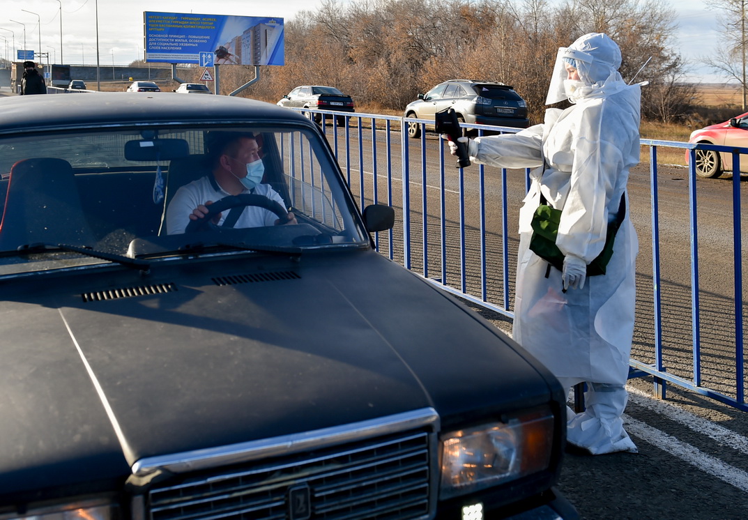 СҚО әкiмi блок постты тексердi