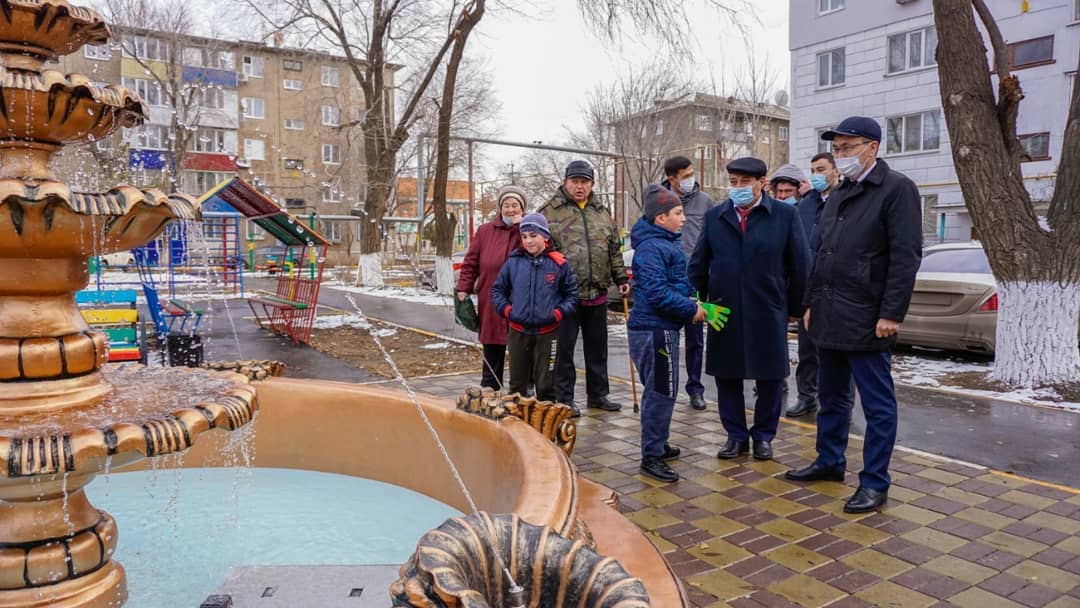 Бүгін қала әкімі Абат Шыныбеков жаңартылған тұрғын үй аулаларында болды