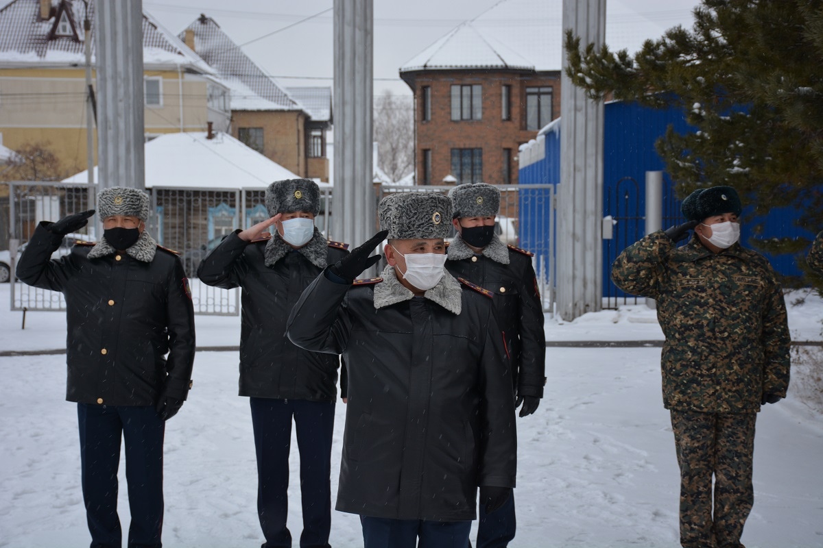 Петропавл көшелеріндегі қоғамдық тәртіпті күн сайын 370 астам полицейлер мен әскери қызметшілер күзетуде