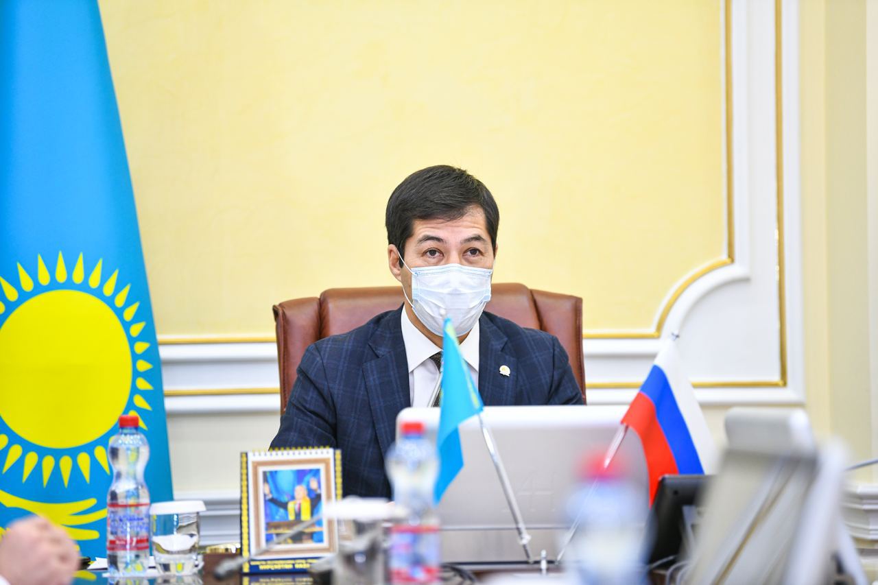 Аким ЗКО провел онлайн встречу с губернаторами Оренбургской и Саратовской областей
