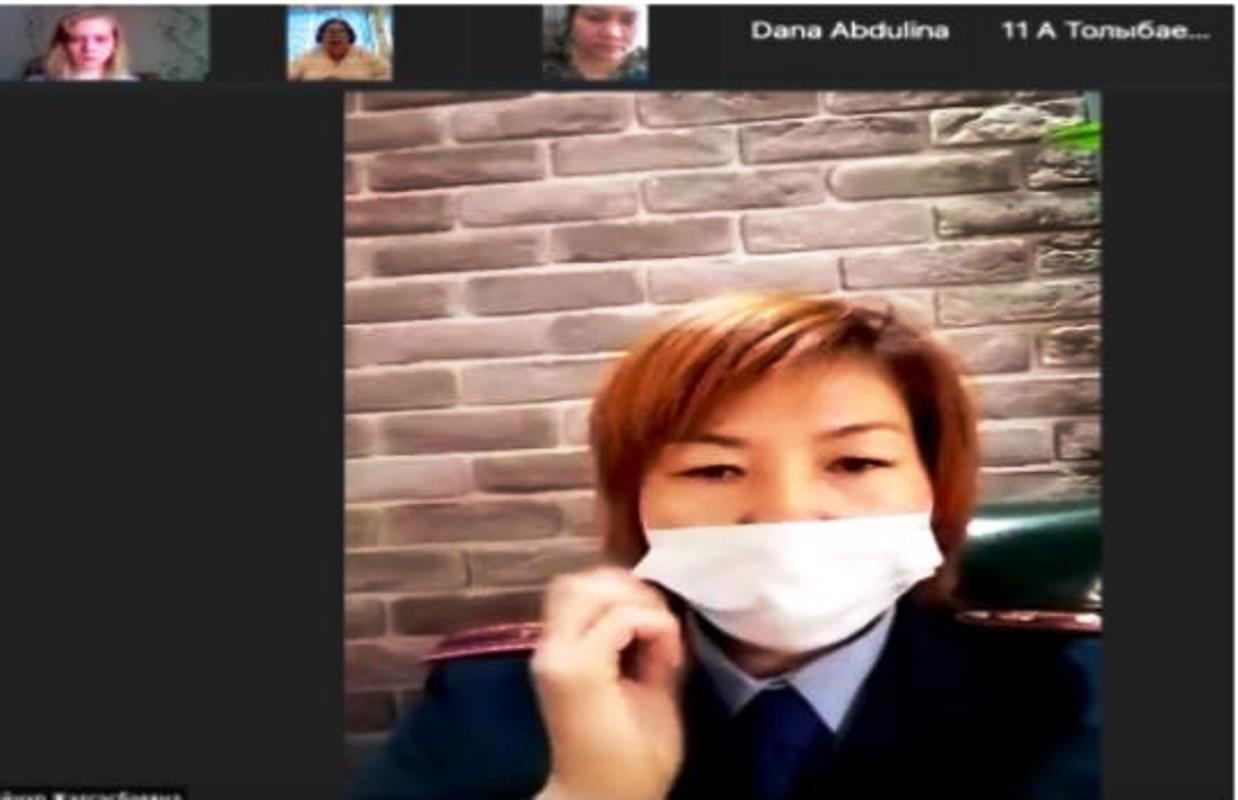 Ашулы кәмелетке толған ана кішкентай ұлымен жыныстық қатынасқа түскен.