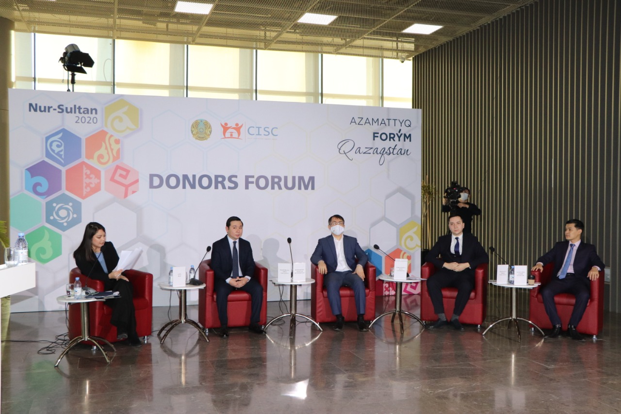 Вопросы развития донорской и благотворительной деятельности обсудили на IX Гражданском форуме