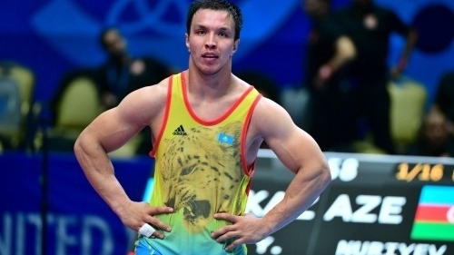 Карагандинец Ерулан Искаков в третий раз стал чемпионом Казахстана по греко-римской борьбе
