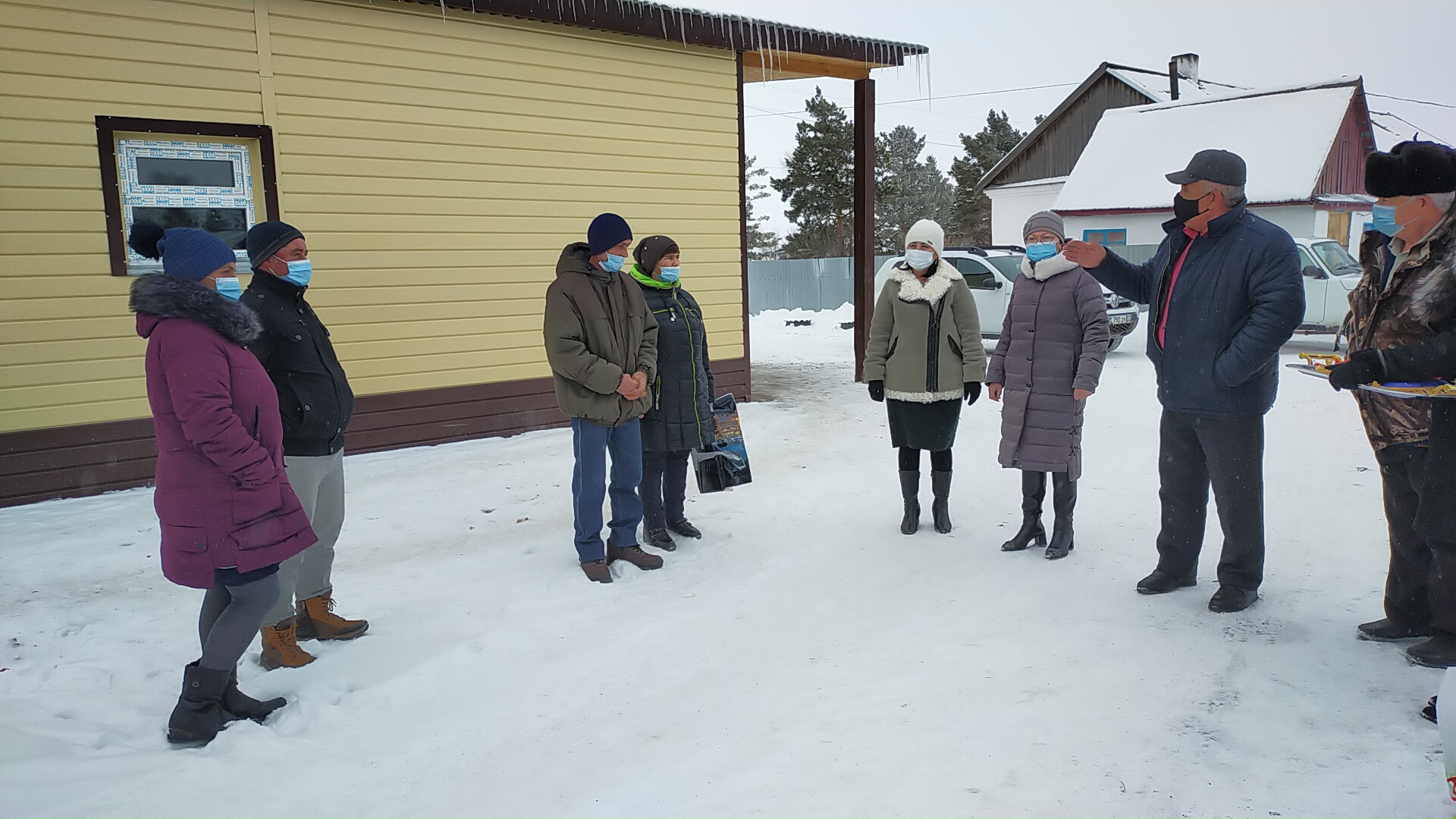 Бұланды ауданының Капитоновка ауылында көпбалалы екі отбасы тұрғын үймен қамтамасыз етілді