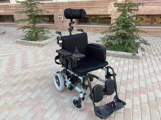 Новыми кресло-колясками обеспечивают инвалидов Казахстана