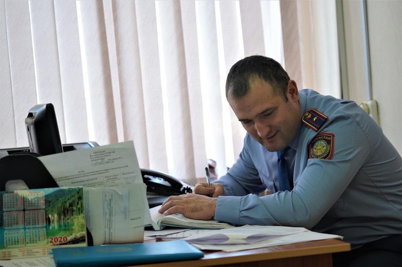 Ренат Набиев: "Отанға деген сүйіспеншілік мені полиция қызметіне алып келді»
