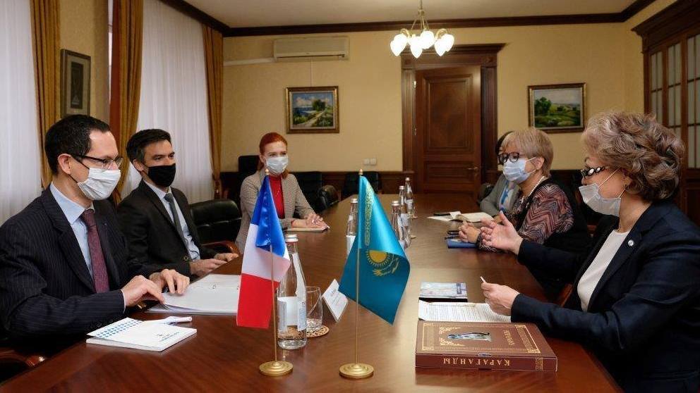 Университеты Караганды будут развивать сотрудничество с французскими вузами