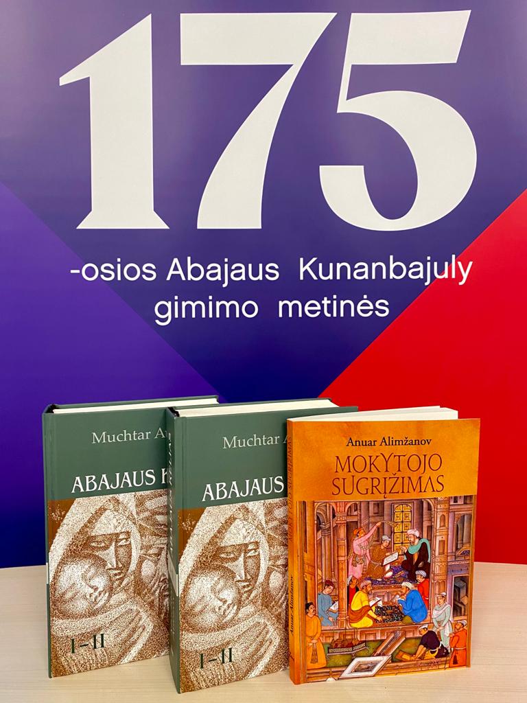 Литвада «Абай жолы» және «Ұстаздың оралуы» романдары литва тілінде жарық көрді