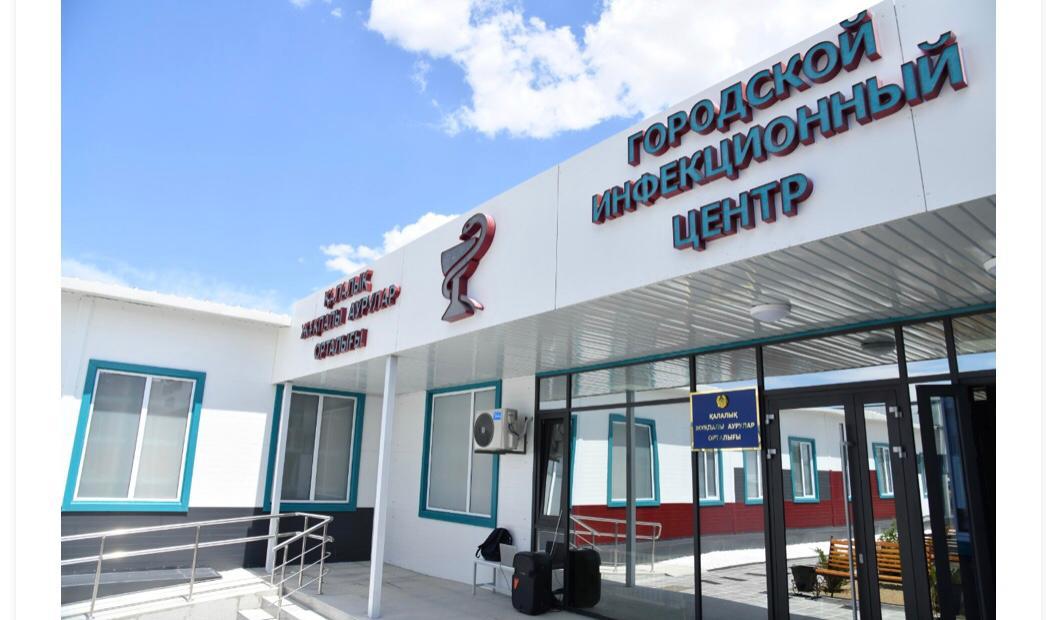 В ШЫМКЕНТЕ ВРАЧИ СПАСЛИ РОЖЕНИЦУ С 90% ПОРАЖЕНИЕМ ЛЕГКИХ