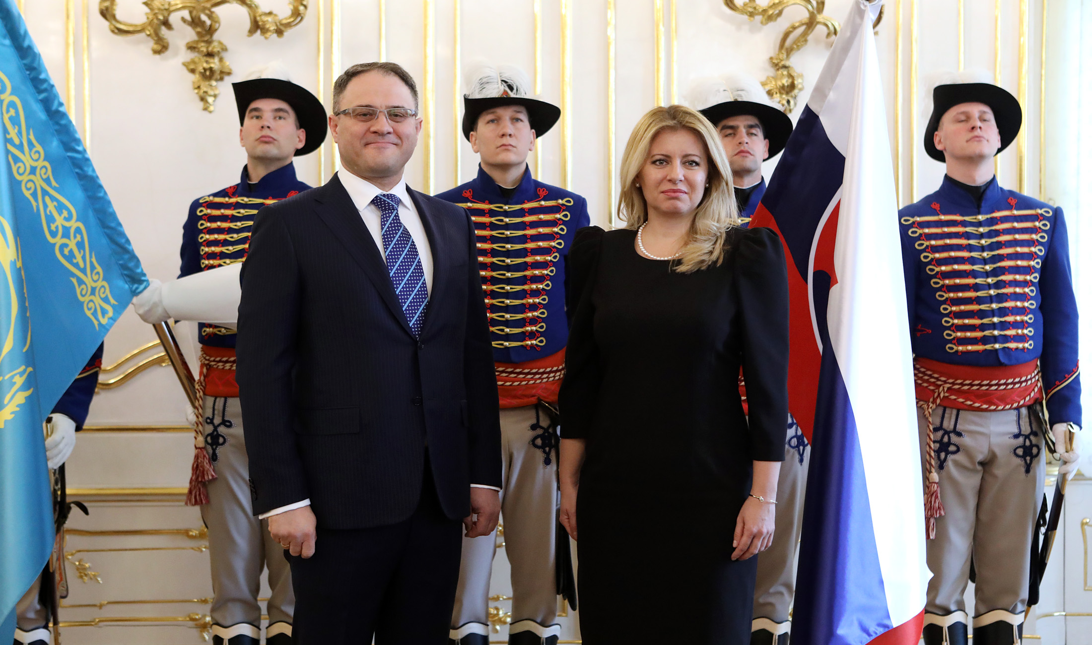 Kazašský veľvyslanec odovzdal poverovacie listiny prezidentke Slovenska