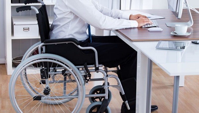 В 2020 году меры поддержки занятости были оказаны более 15 тыс. инвалидам