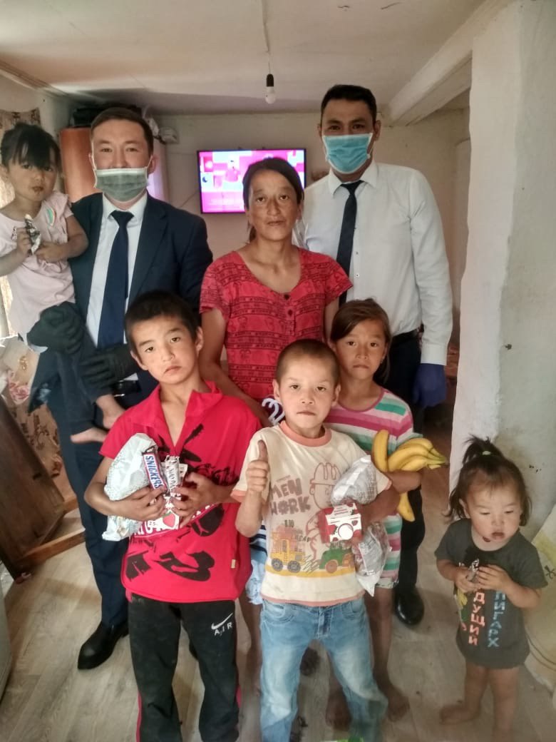 #Time for good deeds: The Agencys’s Department in Kostanay region provided financial assistance to three large families