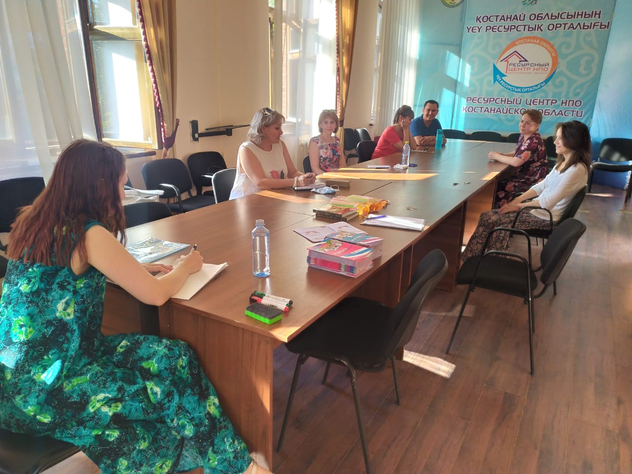 Дачада қожайынмен жыныстық қатынас Дачада қожайынмен жыныстық қатынас