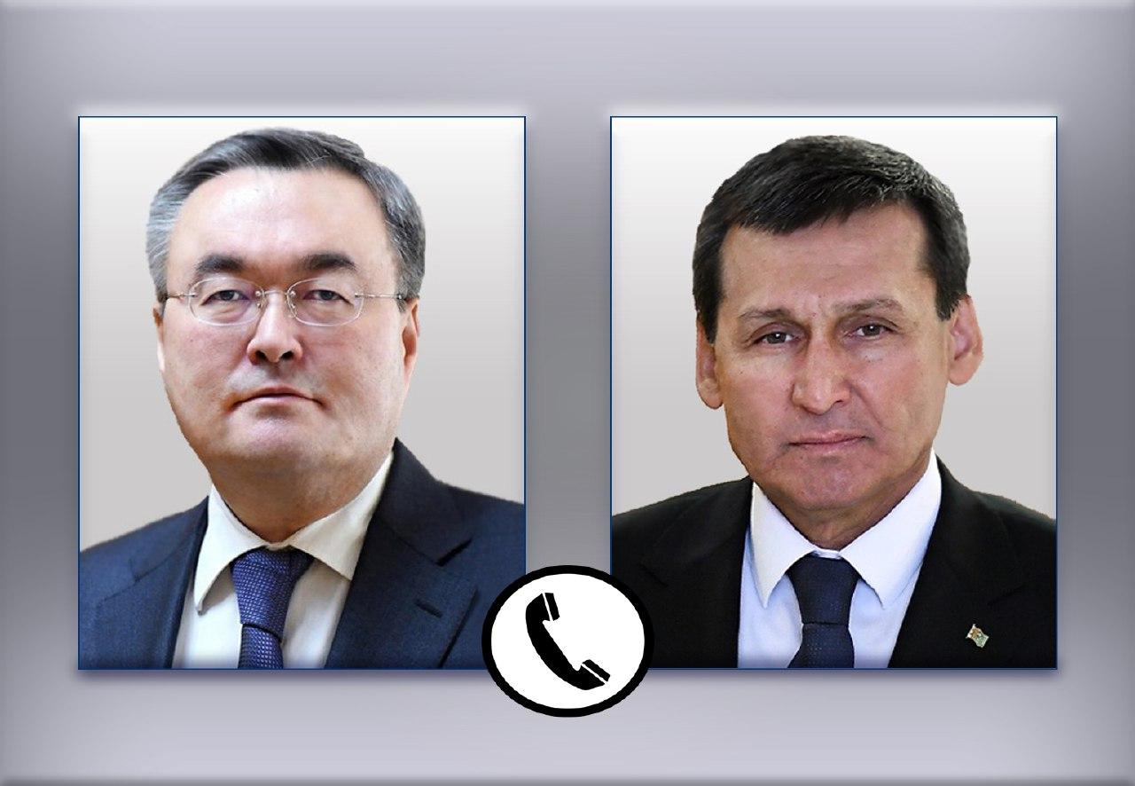 Gazagystanyň we Türkmenistanyň DIM-niň ýolbaşçylarynyň telefon arkaly gepleşigi