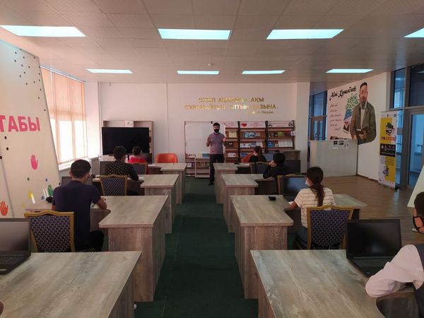 ЗА ЗНАНИЯМИ БУДУЩЕЕ!