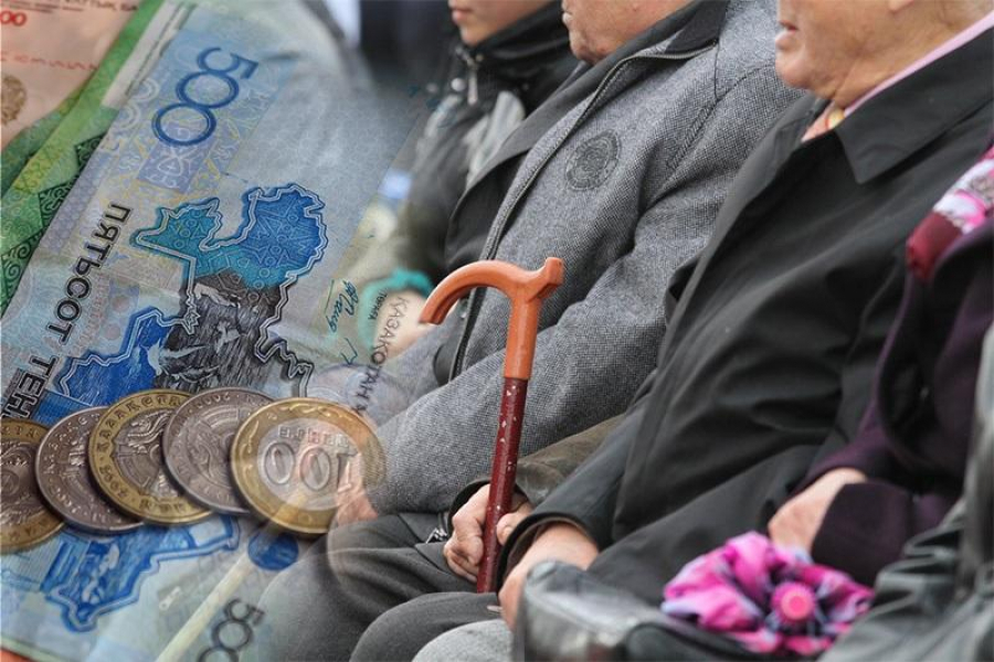 С начала года казахстанцам выплачено пенсий на сумму более 704,9 млрд тенге