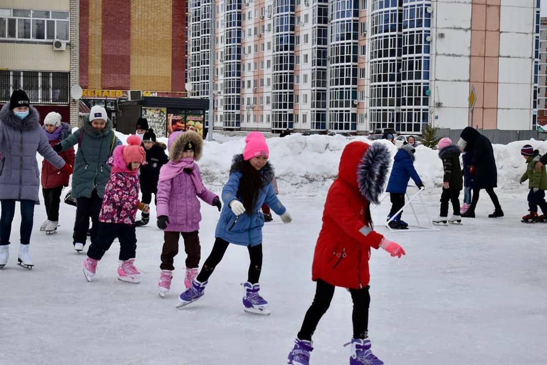 Зашаған кентінде ашық мұз айдыны ашылды