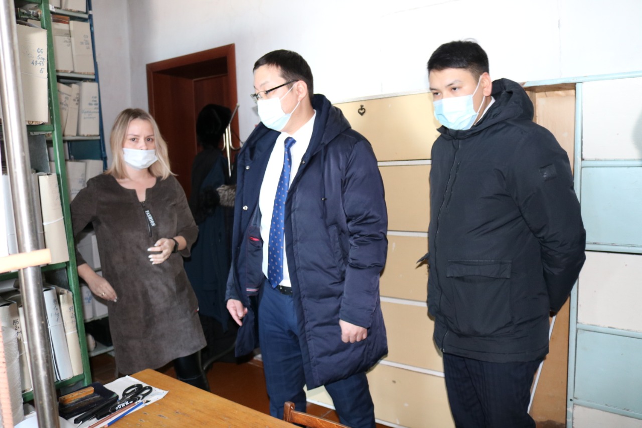 Қостанай ауданына Қостанай облысы әкімдігінің ақпараттандыру, мемлекеттік қызметтер көрсету және архивтер басқармасының басшысы келді