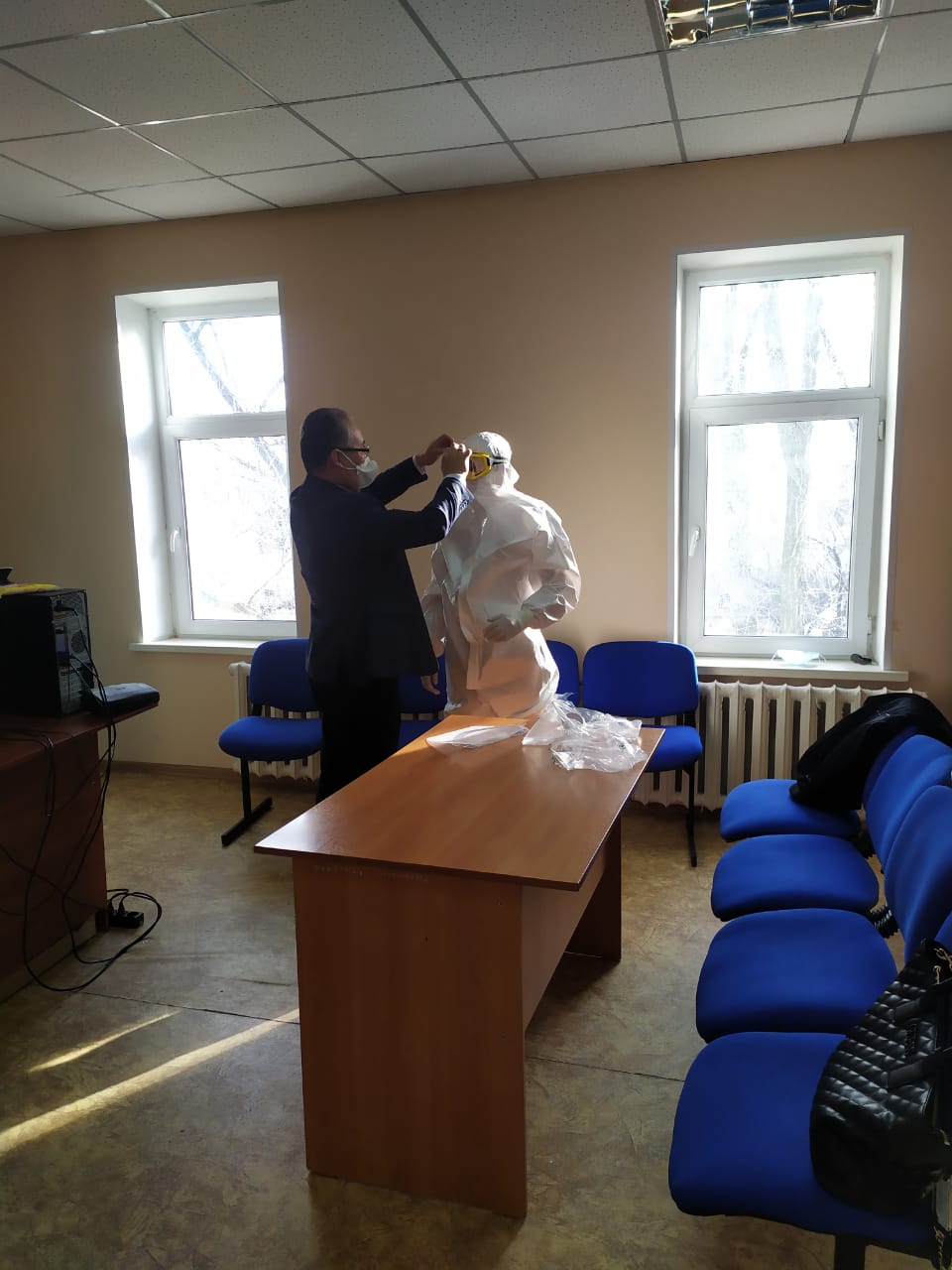 Жамбыл облысында медициналық қызметкерлердің COVID19 індетін жұқтырмау үнемі бақылауда!