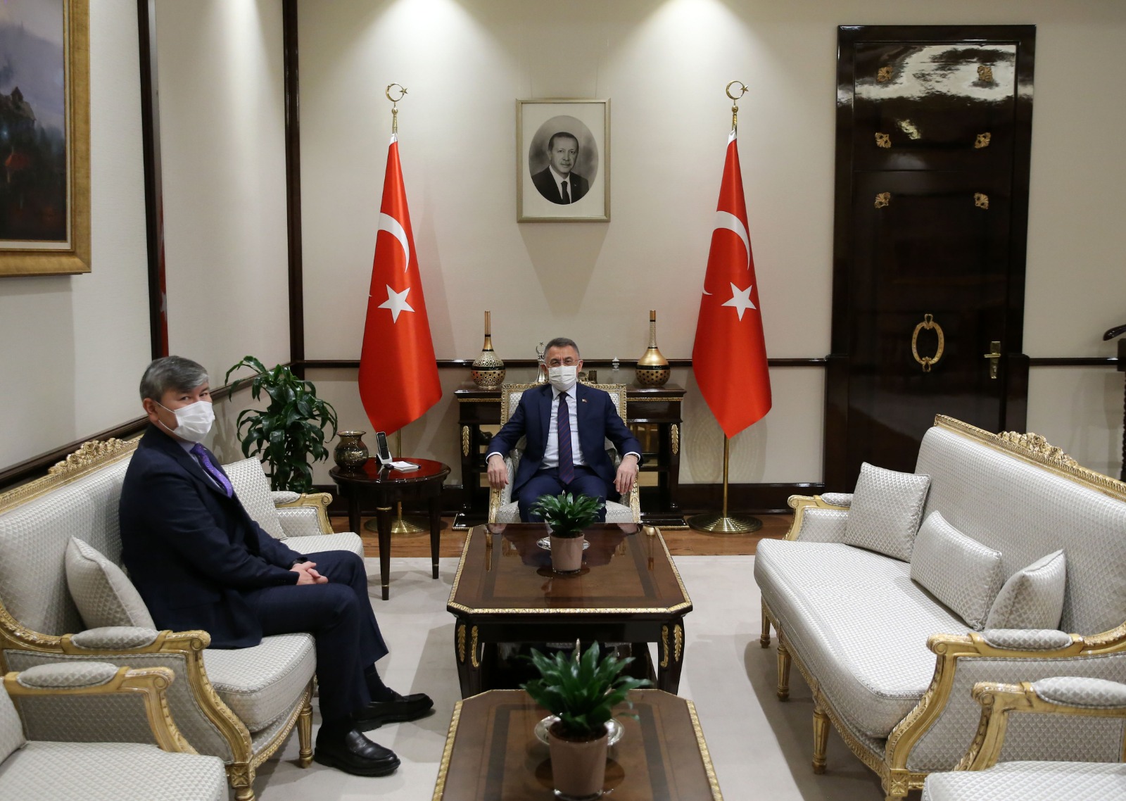 Kazakistan Cumhuriyeti Ankara Büyükelçisi, Türkiye Cumhuriyeti Cumhurbaşkanı Yardımcısı ile görüştü