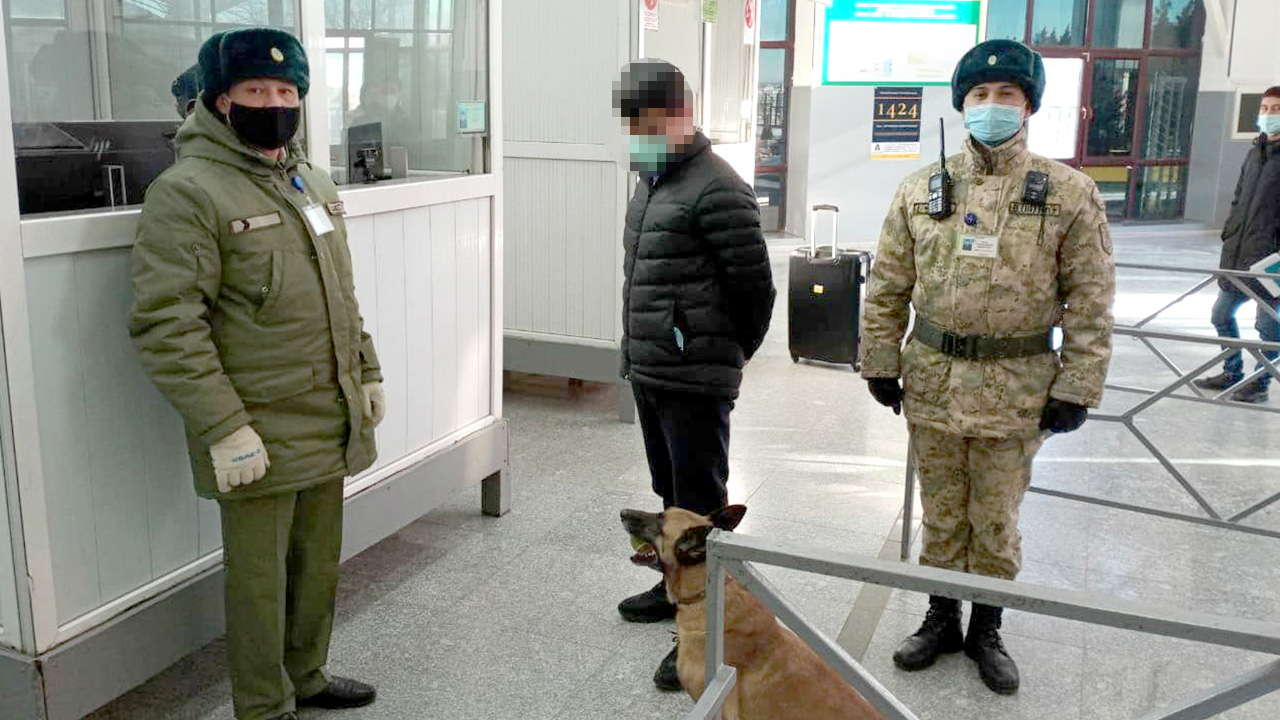 Пограничники предотвратили контрабандный  ввоз наркотических средств