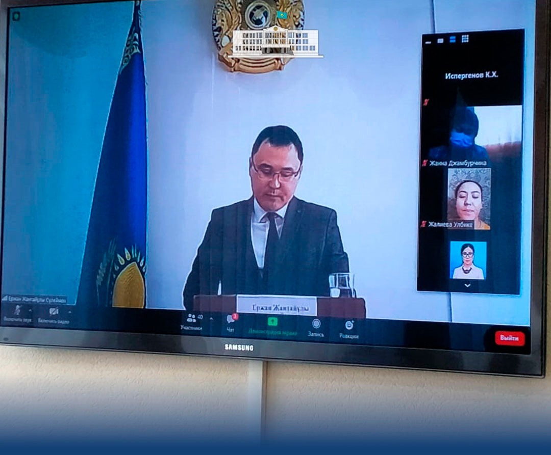 Қашар кентінің әкімі Е. Ж. Сүлейменнің есеп беру кездесуі