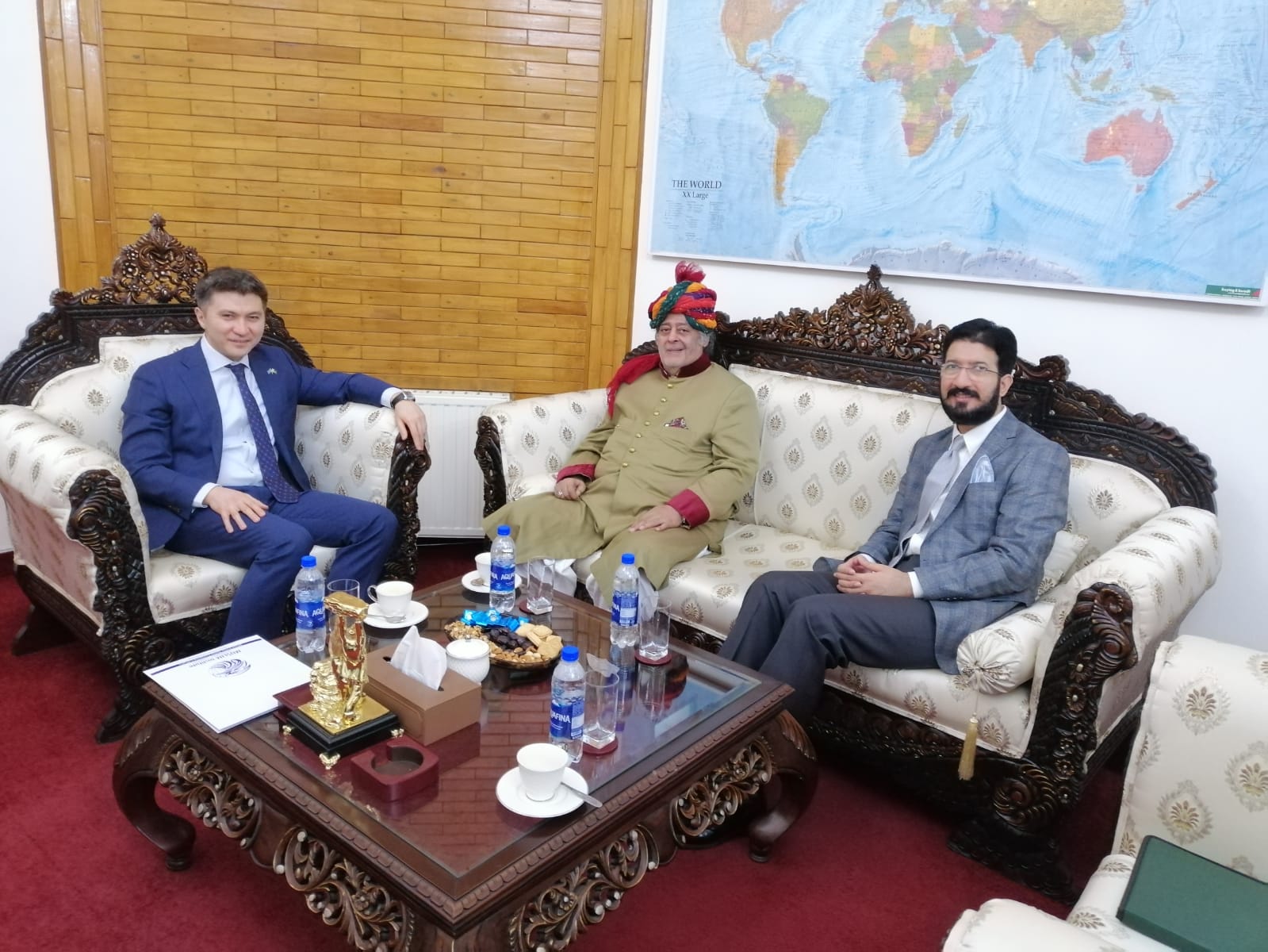 Қынаптық порно бар транни Мас қыздардың онлайн порно видеосы