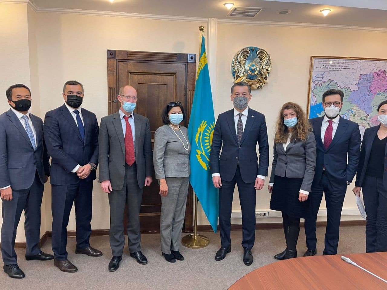 Серікқали Брекешев ЕҚҚДБ Тұрақты инфрақұрылым тобының Басқарушы директоры Нандита Паршадпен кездесті