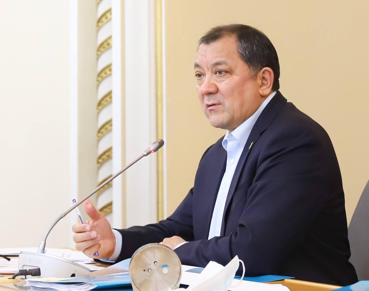 Нурлан Ногаев поручил разработать программу модернизации городских коммунальных сетей