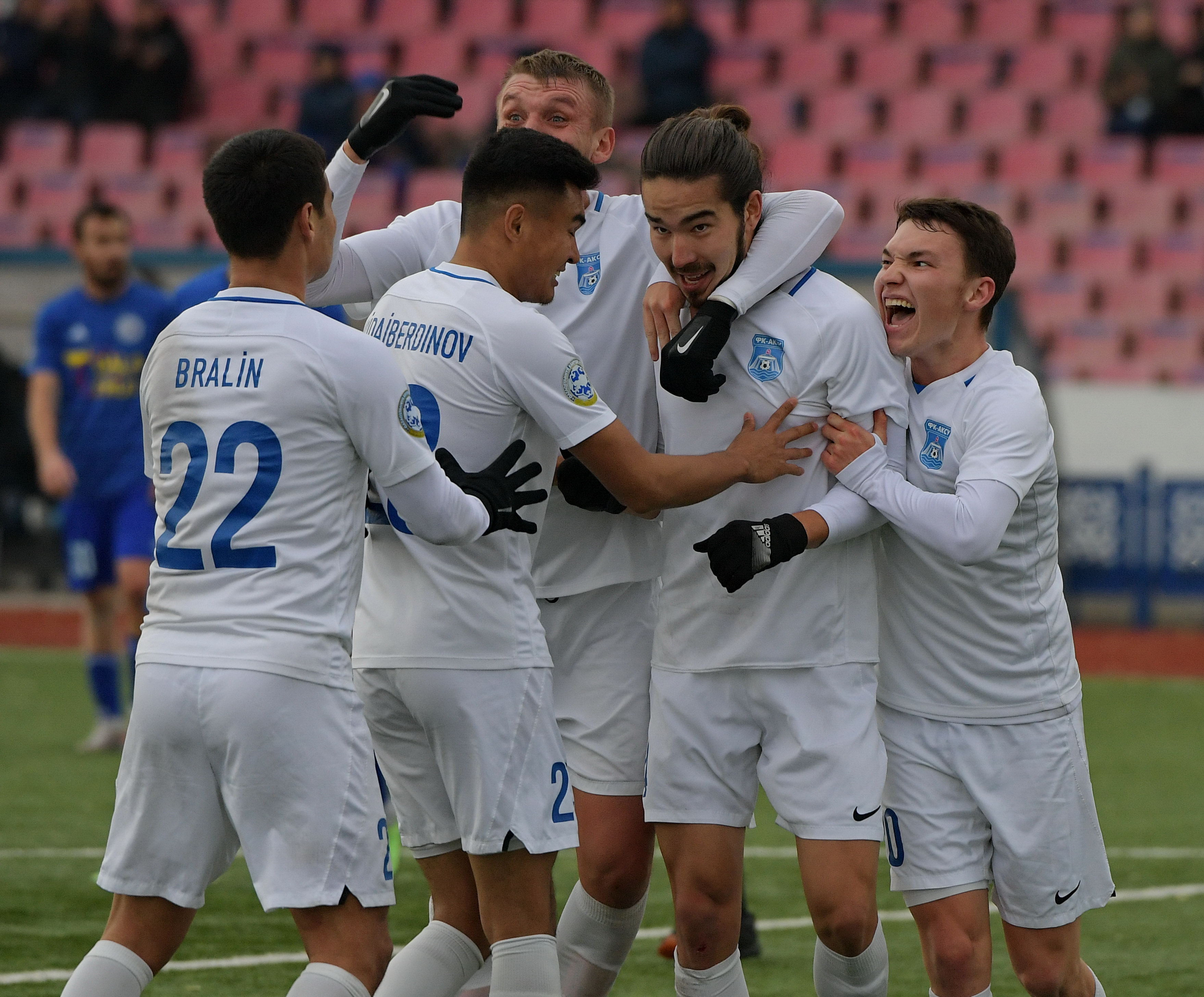 Футбольный клуб «Аксу» вышел в Казахстанскую премьер-лигу