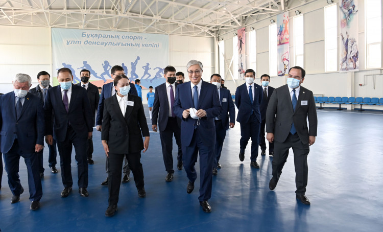 Мемлекет басшысы Гвардейский кентіндегі спорттық-сауықтыру кешеніне барды