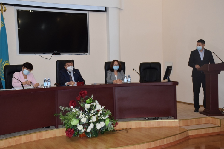 Қалалық үшжақты комиссияның кезекті отырысы